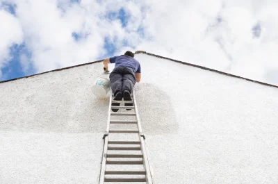 Peinture extérieure à Hautefort — façades et ravalement
